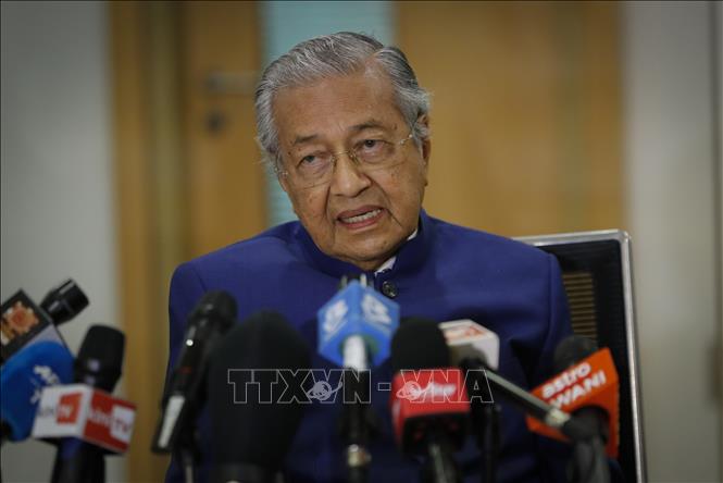 Cựu Thủ tướng Malaysia Mahathir Mohamad phát biểu tại cuộc họp báo ở Kuala Lumpur ngày 7-8-2020. Ảnh: THX/TTXVN