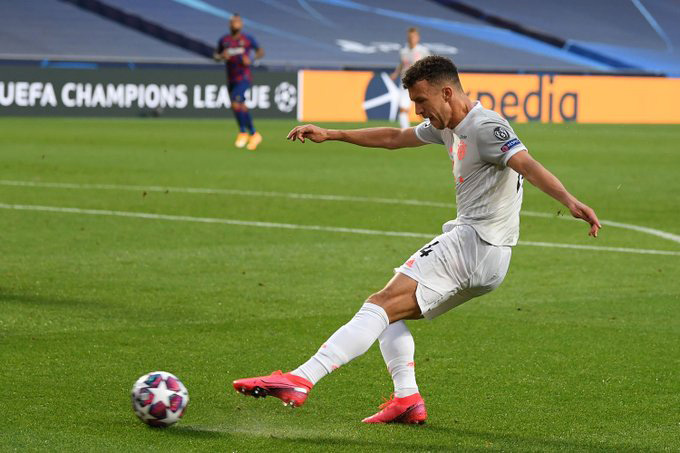 Hủy diệt Barcelona, Bayern hiên ngang vào bán kết Perisic ghi bàn sau cú dứt điểm quyết đoán