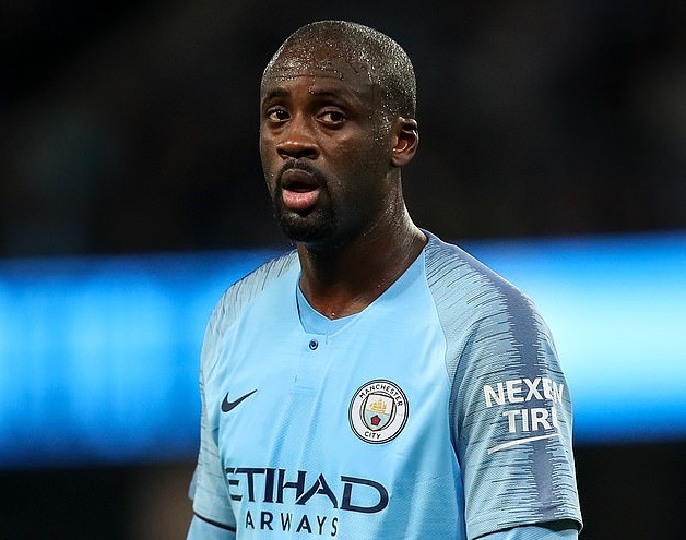 Yaya Toure đang bị chỉ trích vì đăng tải nội dung khiêu dâm lên mạng