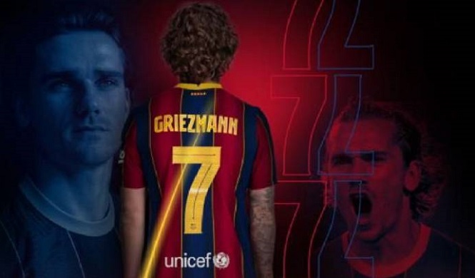 Griezmann nhận áo số 7 từ Coutinho