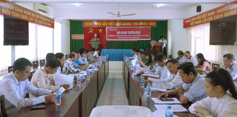 Tin hoạt động các huyện, thành phố ngày 26-9-2020 Quang cảnh Hội nghị. Ảnh: Việt Cường.