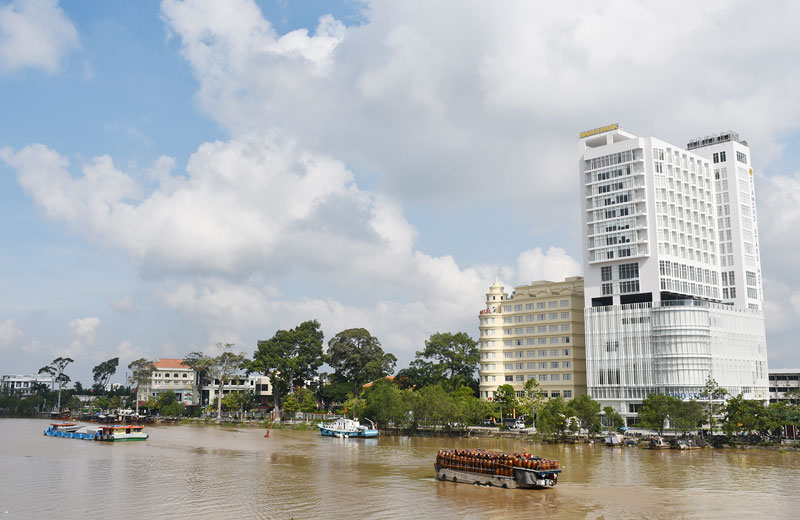 Nhiều công trình chào mừng đại hội được hoàn thành và đưa vào sử dụng.  Ảnh: H. Hiệp