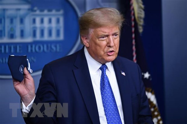 Tổng thống Mỹ Donald Trump phát biểu trong cuộc họp báo về chống dịch COVID-19, tại Nhà Trắng, Washington, DC., Mỹ, ngày 22-7-2020. (Ảnh: AFP/TTXVN)