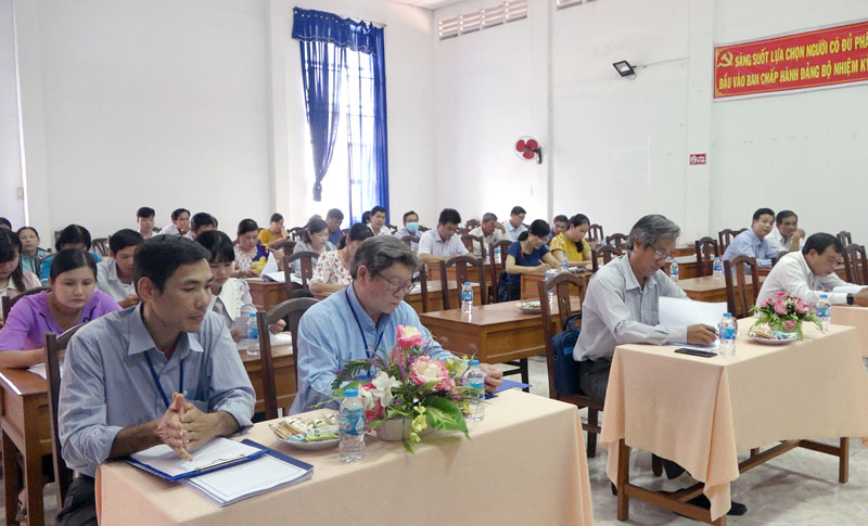 Quang cảnh hội nghị. Ảnh: Việt Cường
