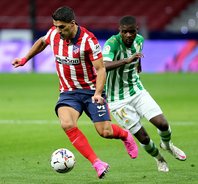 Suarez tiếp tục nổ súng Suarez ấn định chiến thắng cho Atletico