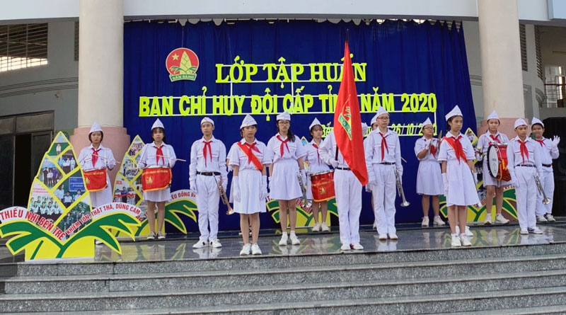 Khai mạc lớp tập huấn Ban Chỉ huy Đội tỉnh Bến Tre năm 2020. Ảnh: Huy KT