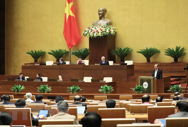 Kết thúc Đợt 1 theo hình thức trực tuyến tại Nhà Quốc hội Phó Thủ tướng Thường trực Trương Hòa Bình trình bày báo cáo của Chính phủ về công tác phòng ngừa, chống tội phạm và vi phạm pháp luật; công tác thi hành án và công tác phòng, chống tham nhũng năm 2020. (Ảnh: Lâm Khánh/TTXVN)