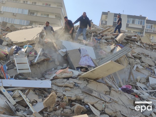 Hiện trường vụ động đất ở Thổ Nhĩ Kỳ. Nguồn: EPA