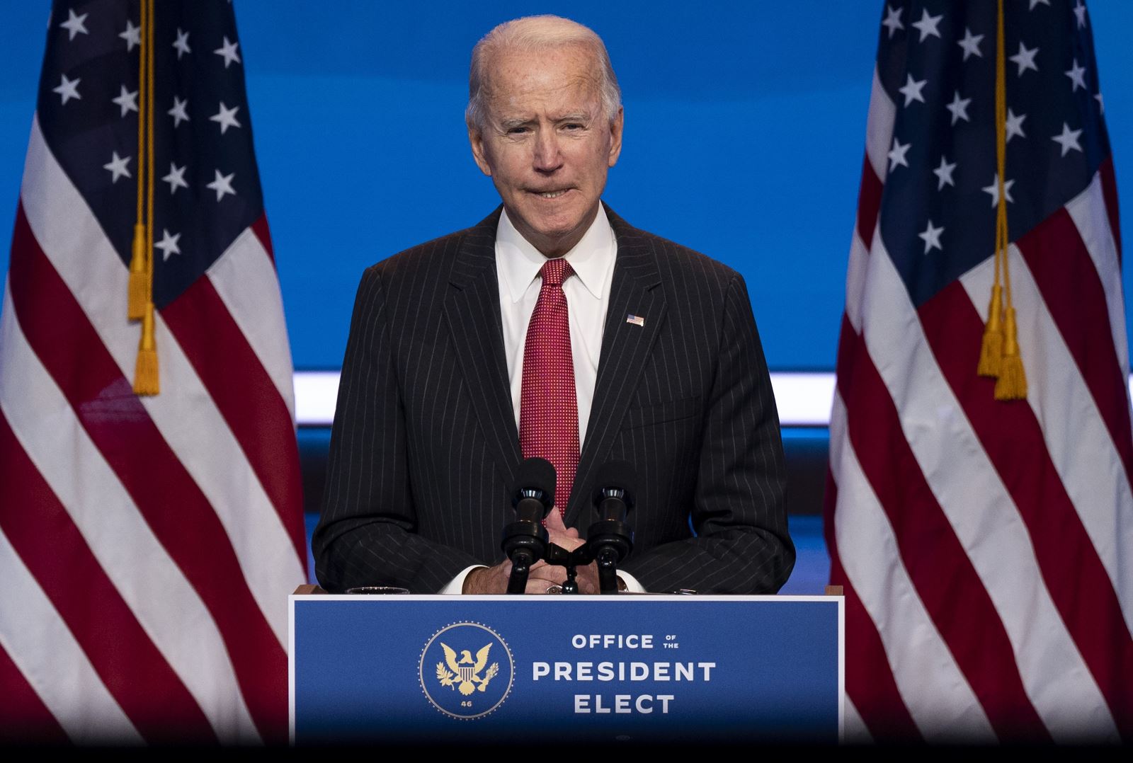 Ông Biden nói về khởi kiện chính quyền Trump vì chậm chuyển giao quyền lực Ông Joe Biden phát biểu sau cuộc họp với các Thống đốc bang lưỡng đảng tại Wilmington, bang Delaware ngày 19-11. Ảnh: AFP/TTXVN