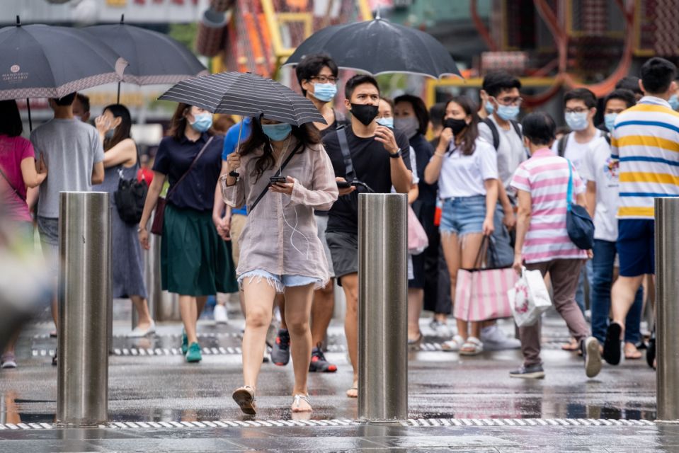 Thế giới trên 71,3 triệu ca bệnh, "Giáng sinh giãn cách" sẽ diễn ra ở nhiều nơi Singapore đang nỗ lực ngăn chặn đợt bùng phát mới của dịch COVID-19. Ảnh: CNA