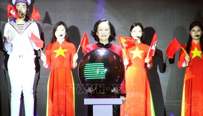 90 ngày phát huy mạnh mẽ vai trò của đoàn viên, thanh niên Ủy viên Bộ Chính trị, Bí thư Trung ương Đảng, Trưởng Ban Dân vận Trung ương Trương Thị Mai thực hiện nghi thức phát động.
