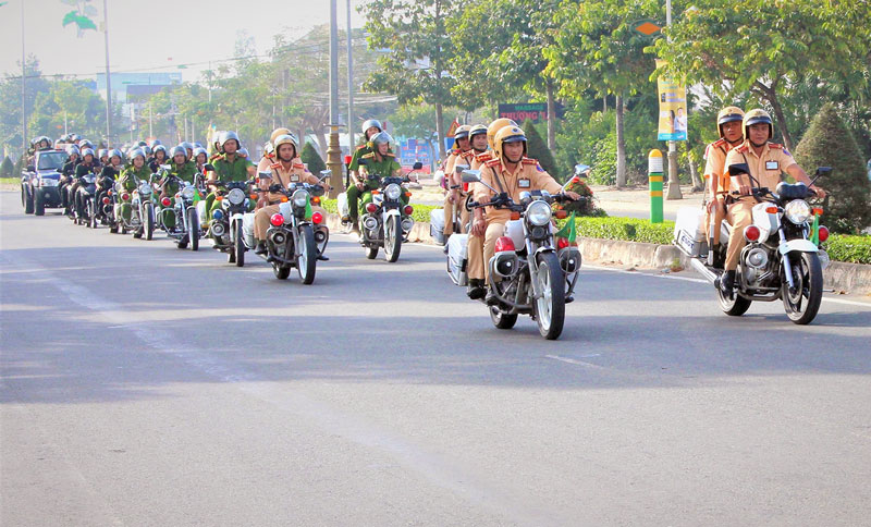 Công an tỉnh mở đợt tấn công trấn áp tội phạm, đảm bảo an ninh.