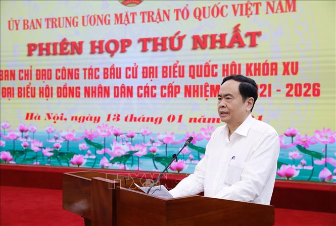 Chủ tịch Uỷ ban Trung ương MTTQ Việt Nam Trần Thanh Mẫn chủ trì cuộc họp. Ảnh: TTXVN