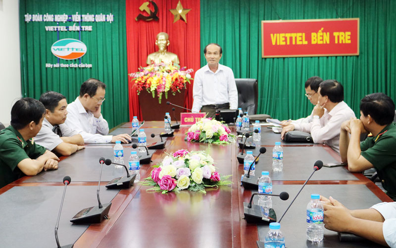 Tăng cường phòng chống dịch Covid-19 đảm bảo Tết Tân Sửu an lành Phó giám đốc Sở Y tế Nguyễn Văn Oanh chủ trì tại điểm cầu tỉnh.