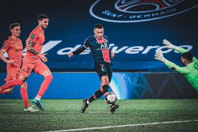 Neymar và Mbappe nổ súng giúp PSG giữ vững vị trí số 1 Mbappe tỏa sáng trong trận PSG vs Montpellier