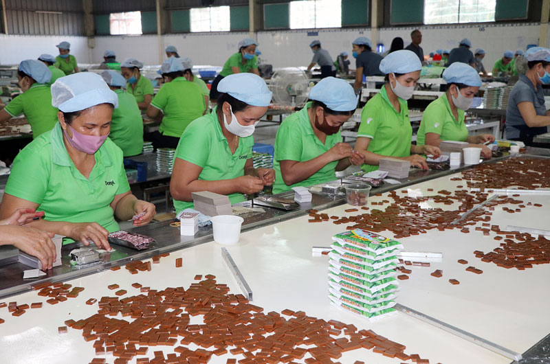 Mức thưởng Tết Tân Sửu 2021 cao nhất ở các doanh nghiệp có vốn đầu tư nước ngoài Nhiều doanh nghiệp đưa ra mức thưởng bằng một tháng lương.