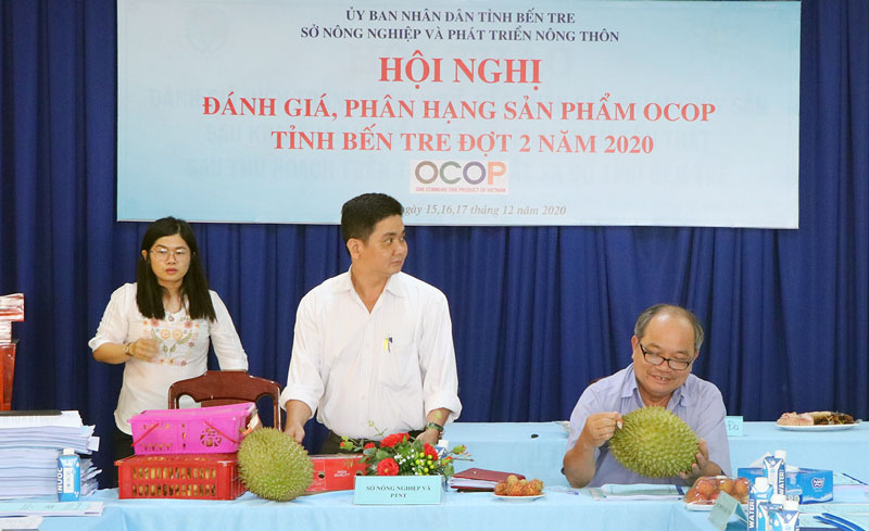 Công nhận 28 sản phẩm OCOP đợt 2-2020 Sản phẩm sầu riêng tiềm năng 5 sao của Công ty TNHH Xuất nhập khẩu trái cây Chánh Thu.