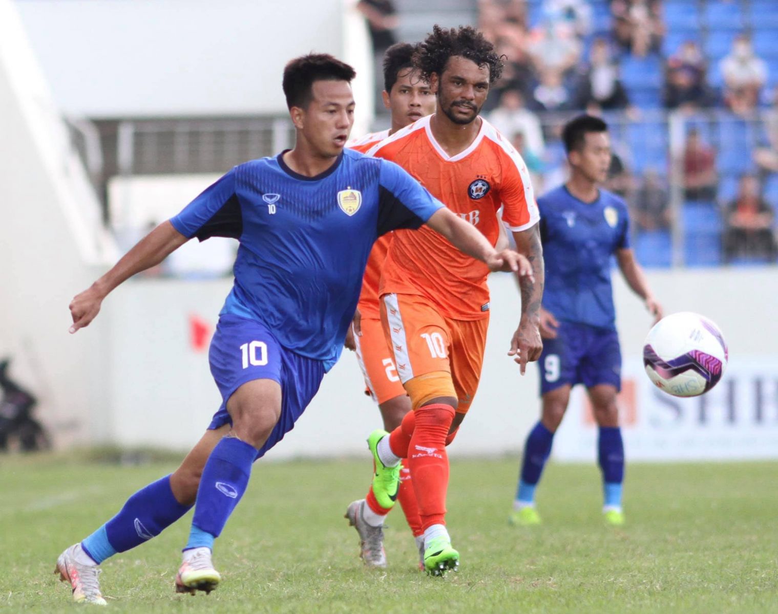 SHB.ĐN với 3 ngoại binh trong đội hình đã nhận thất bại 0-2 trước Quảng Nam FC