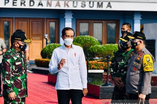 Tổng thống Indonesia Joko Widodo đến Bali. (Nguồn: antaranews)