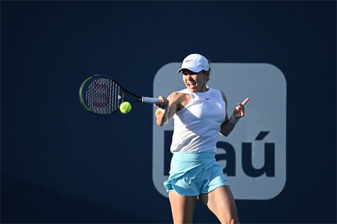 Simona Halep dừng bước ở vòng ba đầy tiếc nuối