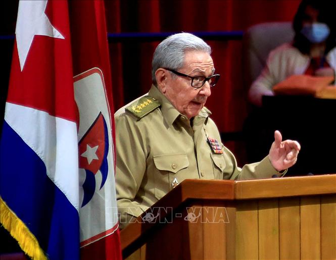 Bí thư Thứ nhất Đảng Cộng sản Cuba (PCC), Đại tướng Raúl Castro Ruz phát biểu trong phiên khai mạc Đại hội Đảng Cộng sản Cuba ở La Habana, ngày 16-4-2021. Ảnh: AFP/TTXVN