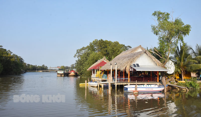 Thạnh Phú đang mời gọi thu hút đầu tư du lịch khai thác các tuyến đường sông trên địa bàn huyện.