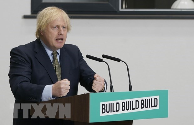 Đảng Bảo thủ cầm quyền ở Anh bất ngờ giành chiến thắng Thủ tướng Anh Boris Johnson. Ảnh: THX/TTXVN