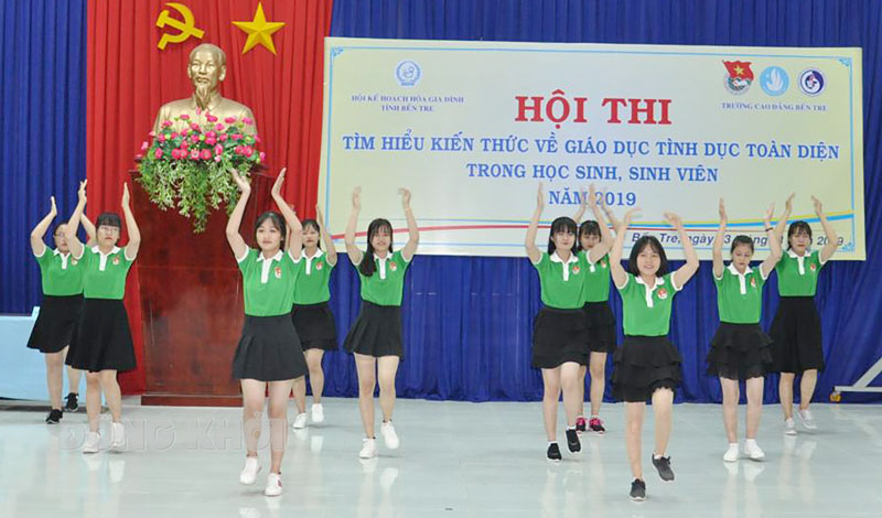 Truyền thông công tác dân số và phát triển đến năm 2030 Hội thi tìm hiểu kiến thức về giáo dục tình dục toàn diện trong học sinh, sinh viên.
