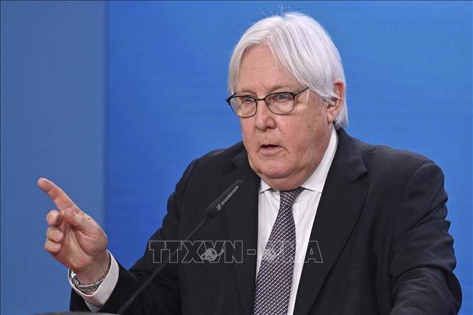 Ông Martin Griffiths phát biểu tại cuộc họp báo ở Berlin, Đức ngày 12-4-2021. Ảnh: AFP/TTXVN