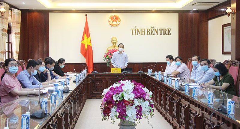 Nông nghiệp thích ứng với biến đổi khí hậu và bền vững Phó chủ tịch Thường trực UBND tỉnh Nguyễn Trúc Sơn phát biểu tại buổi làm việc.