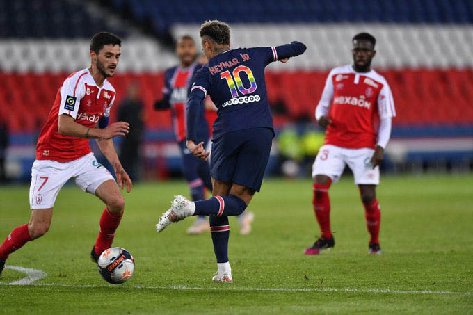 PSG không để Lille sớm vô địch Ligue 1 Neymar và các đồng đội đã có chiến thắng tưng bừng 4-0 trước Reims