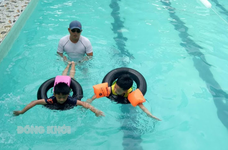 Tăng cường bảo vệ, chăm sóc trẻ em trong đại dịch Covid-19 Tăng cường phổ cập bơi, phòng chống đuối nước cho trẻ.