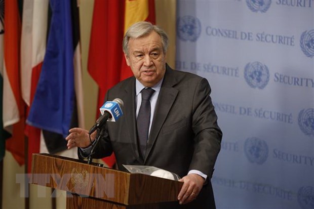 Tổng thư ký Liên hợp quốc Antonio Guterres đắc cử nhiệm kỳ hai Ông Antonio Guterres phát biểu trong cuộc họp báo tại New York, Mỹ. (Ảnh: THX/TTXVN)