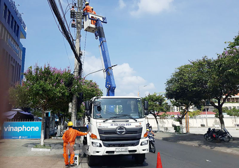 Tập trung ổn định sản xuất, phát triển đô thị Cải tạo, nâng cấp hệ thống chiếu sáng công cộng TP. Bến Tre.