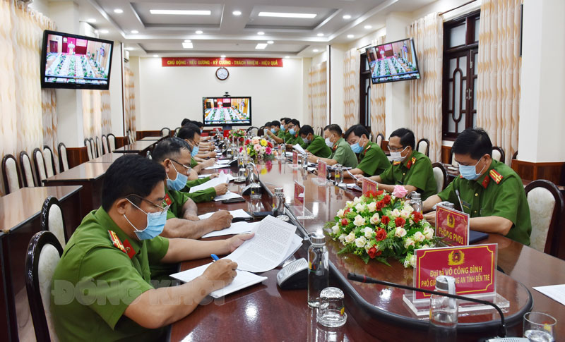 Quang cảnh hội nghị.