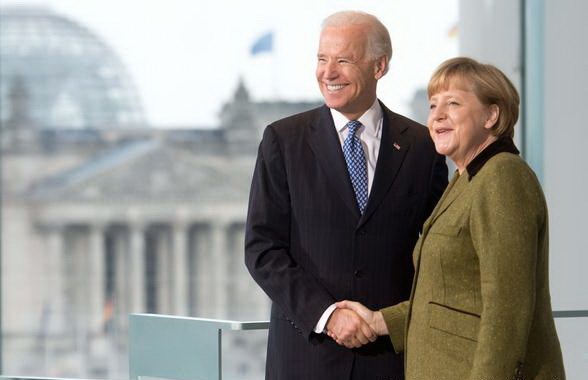 Tổng thống Mỹ Joe Biden và Thủ tướng Đức Angela Merkel. (Nguồn: dw.com)