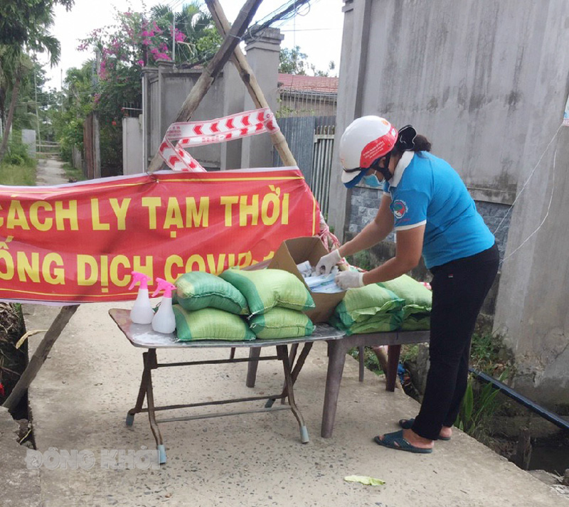 Hội phụ nữ hỗ trợ nhu yếu phẩm khu vực cách ly