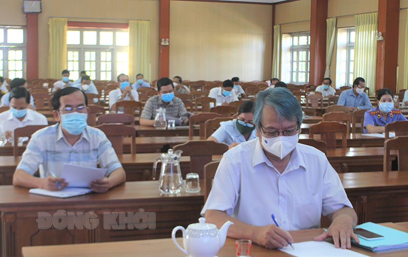 Các ngành, địa phương sơ kết đánh giá kết quả 14 ngày thực hiện Chỉ thị số 16/CT-TTg Đại biểu tham dự hội nghị. Ảnh: H. Đức