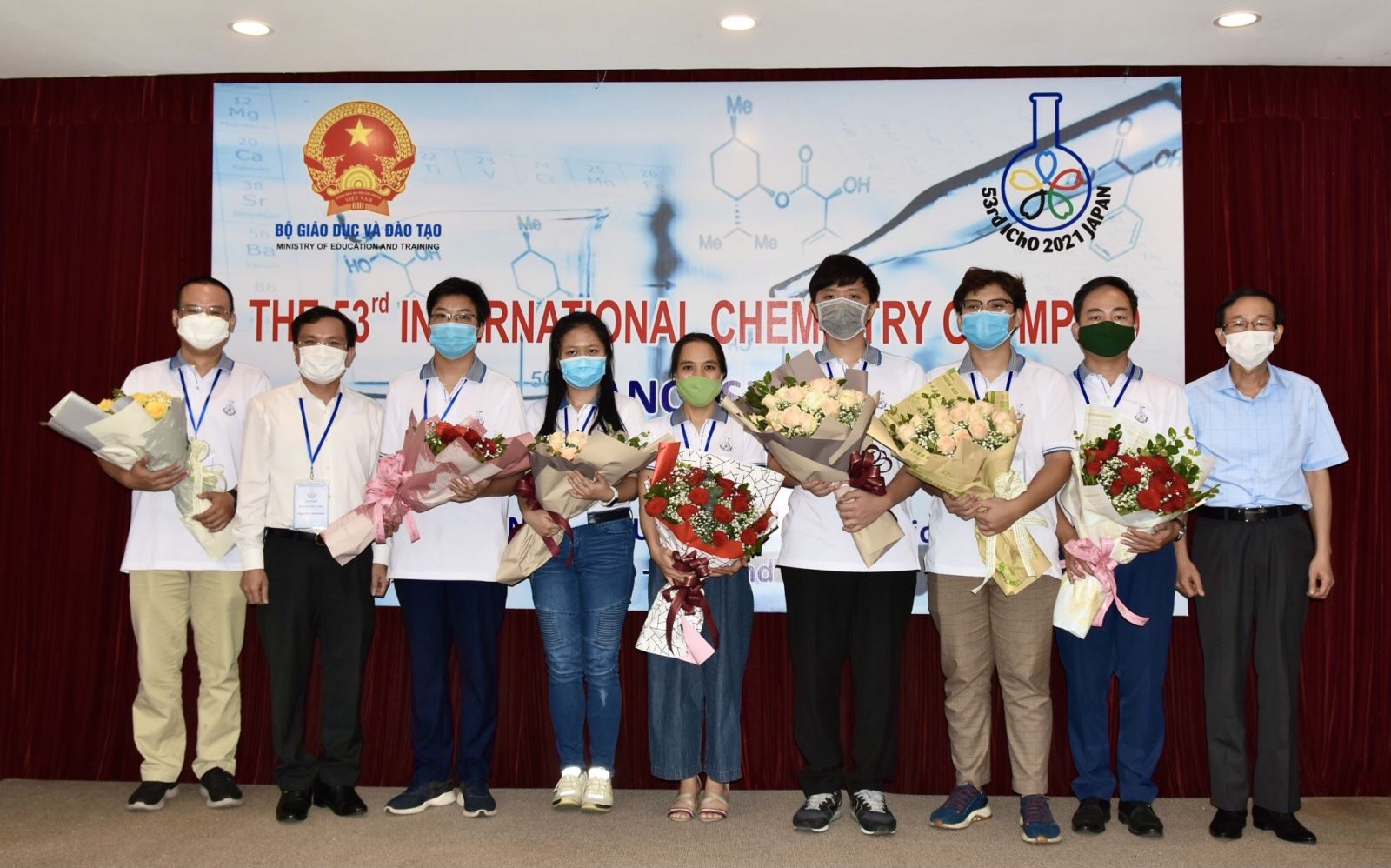 Đoàn Olympic Hoá học Việt Nam năm 2021. Ảnh: MOET Đoàn Olympic Hoá học Việt Nam năm 2021. Ảnh: MOET