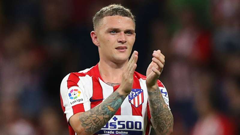 Arsenal cạnh tranh MU vụ Trippier