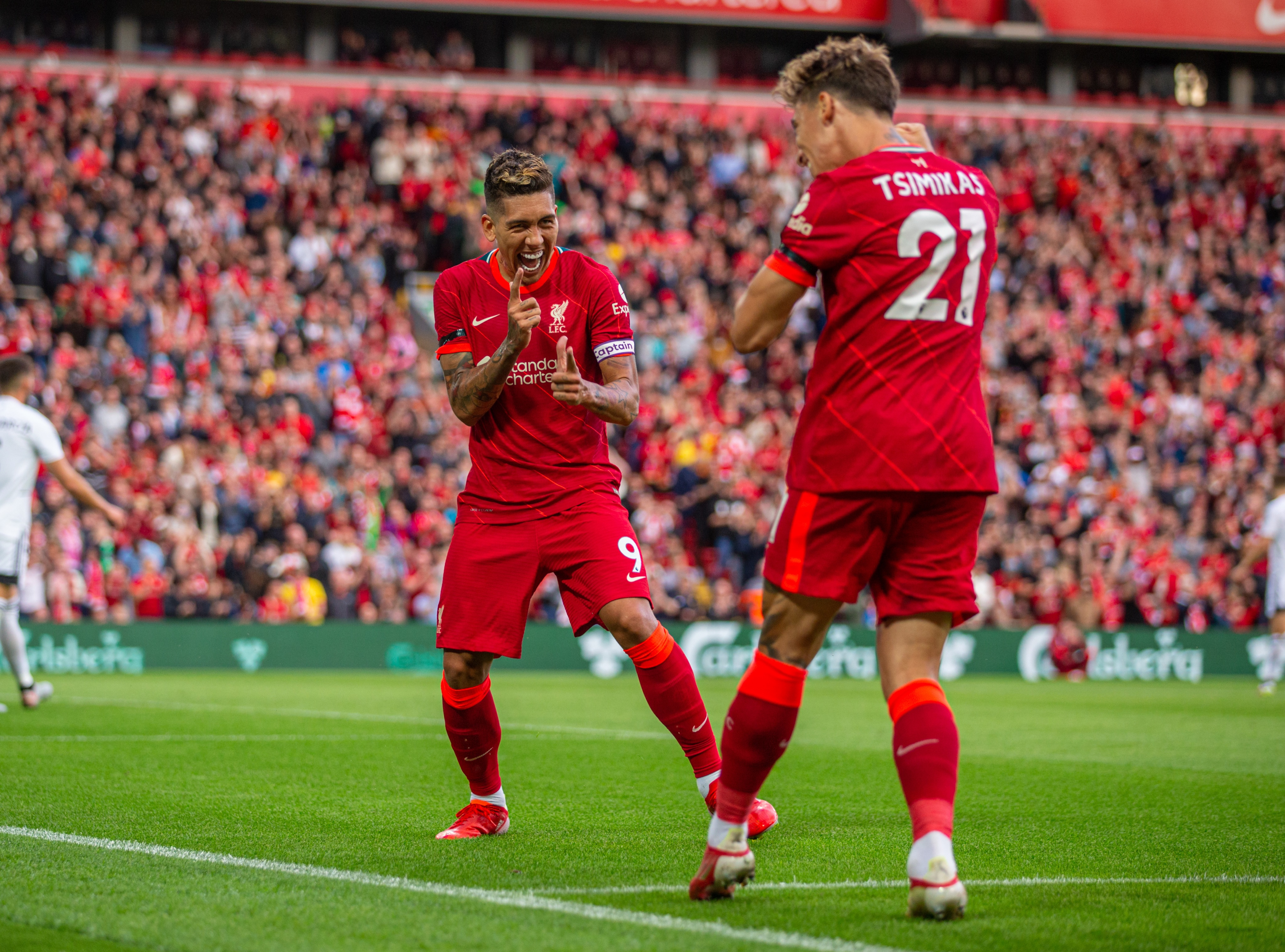 Firmino và Tsimikas đã có trận đấu hay trước Osasuna