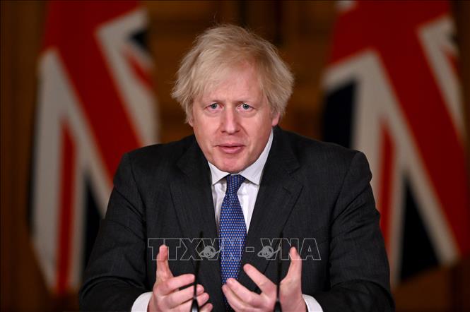 Thủ tướng Anh khẳng định quan điểm về Taliban Thủ tướng Anh Boris Johnson phát biểu tại London. Ảnh: AFP/TTXVN