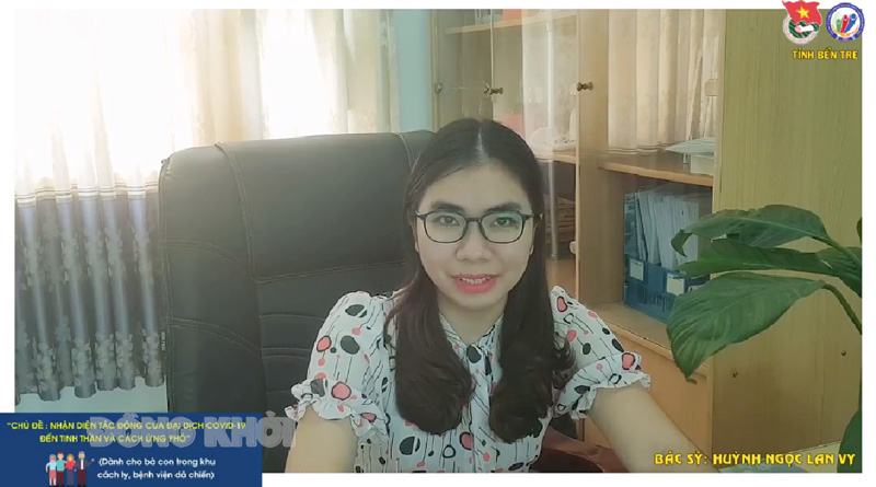 Bác sĩ Huỳnh Ngọc Lan Vy chia sẻ trực tuyến về tác động của dịch Covid-19 đến tinh thần. (Ảnh chụp màn hình)