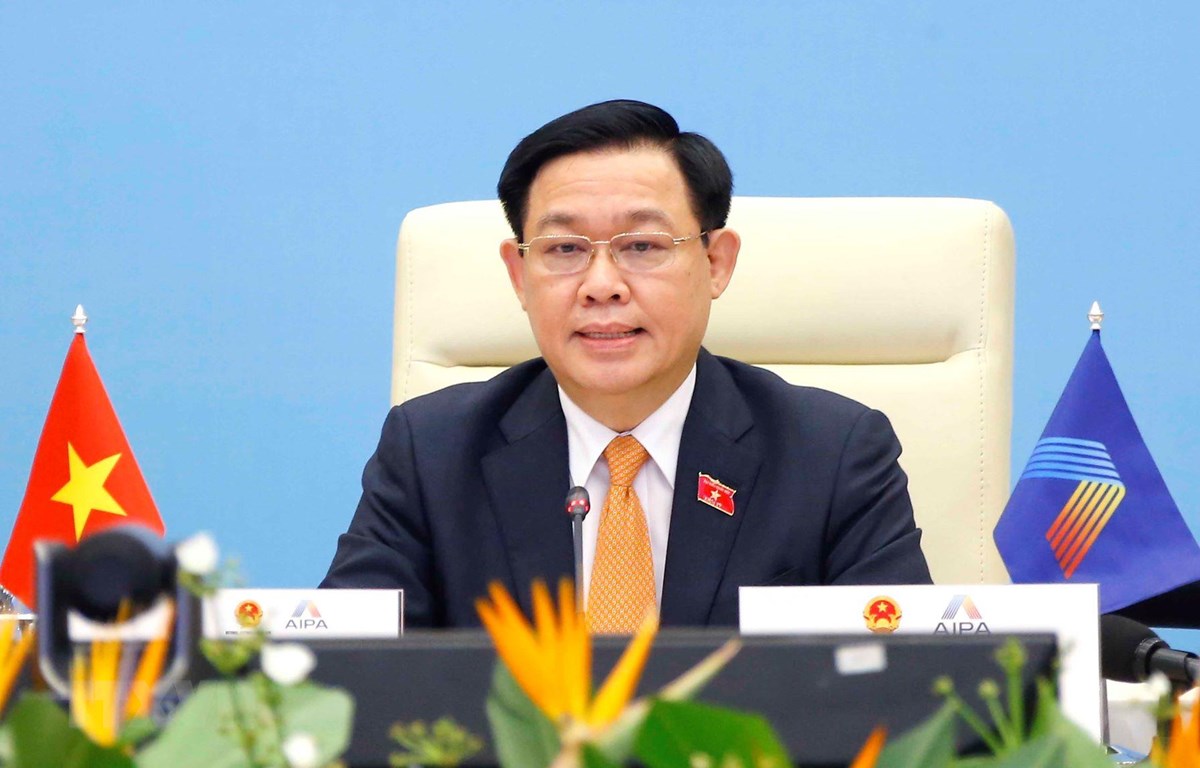 Chủ tịch Quốc hội Vương Đình Huệ phát biểu. Ảnh: Doãn Tấn/TTXVN