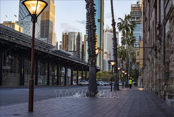 Cảnh vắng vẻ tại Sydney, Australia, trong thời gian phong tỏa phòng dịch COVID-19 ngày 20-8-2021. Ảnh: THX/TTXVN