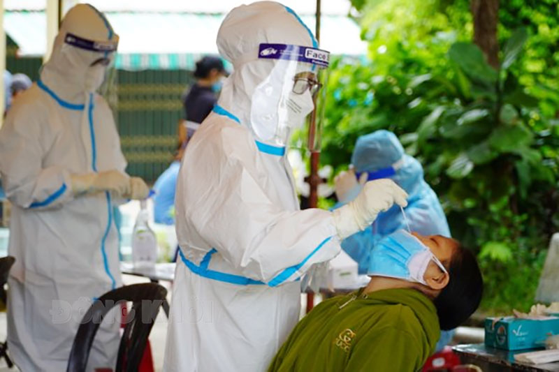 Kiên trì các phương án phòng chống dịch Các địa phương tiếp tục duy trì xét nghiệm tầm soát SARS-CoV-2 tại cộng đồng.