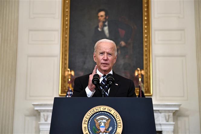  Tổng thống Mỹ Joe Biden tại cuộc họp báo về biện pháp mới để kiểm soát COVID-19 tại Washington, DC, ngày 9-9-2021. Ảnh: AFP/TTXVN