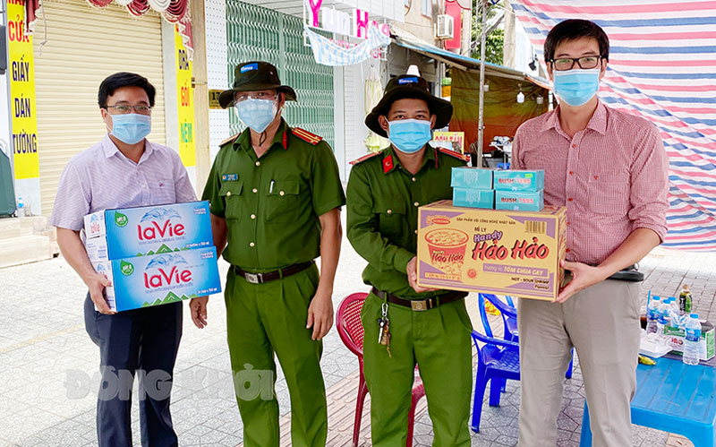 Viettelpost Bến Tre chia sẻ khó khăn dịch Covid-19 Viettelpost Bến Tre chia sẻ khó khăn mùa dịch Covid-19.