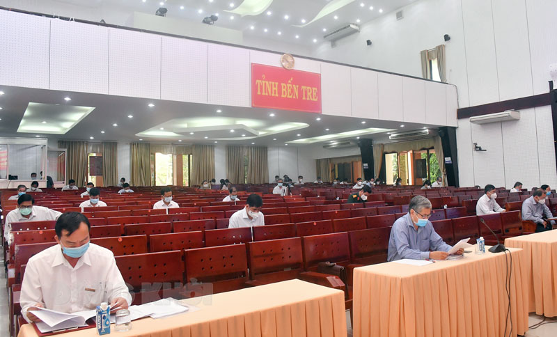 Hội nghị trực tuyến sơ kết 2 năm thực hiện các mô hình kiêm nhiệm Các đại biểu tham dự tại điểm cầu tỉnh.