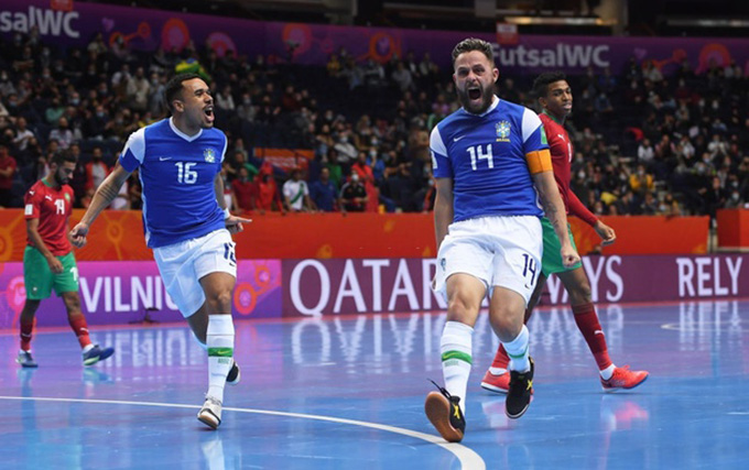 Brazil vào bán kết futsal World Cup 2021 Futsal Brazil vào bán kết futsal World Cup 2021 - Ảnh: Getty